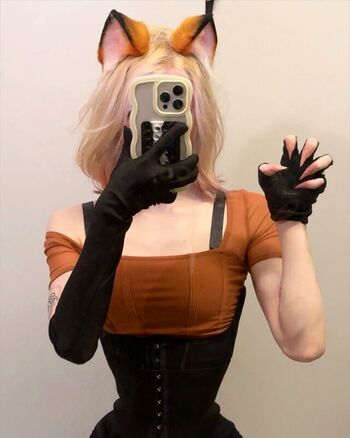 Meggiicosplay / leaked private content