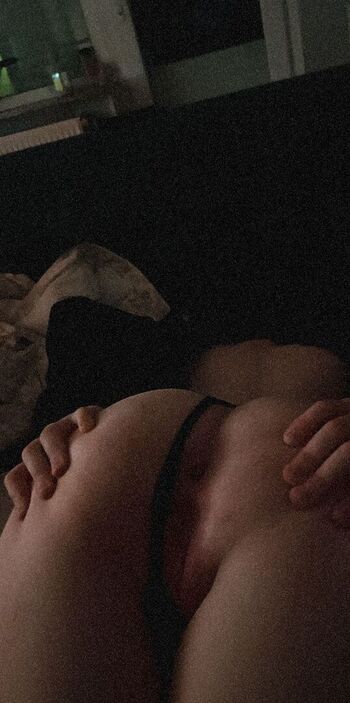 Larissaxadventures leaked private content