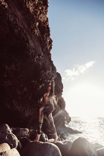 Yaorenneko leaked private content