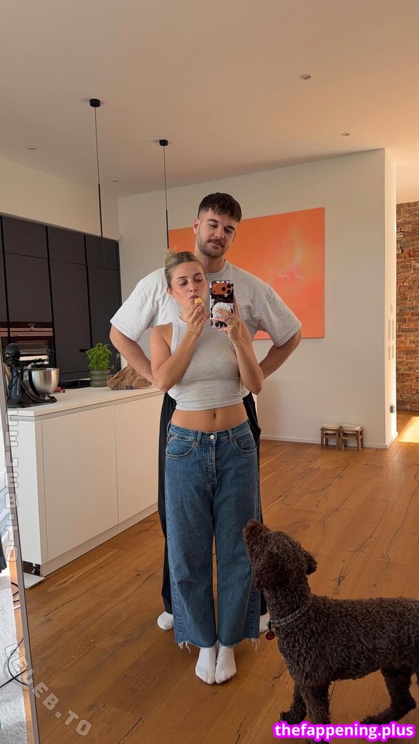 Abryancat leaked private content