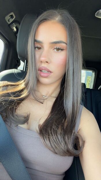 Mayatheamazon/ leaked private content