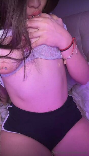 Haesicks / leaked private content