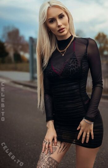 Jewell/ leaked private content