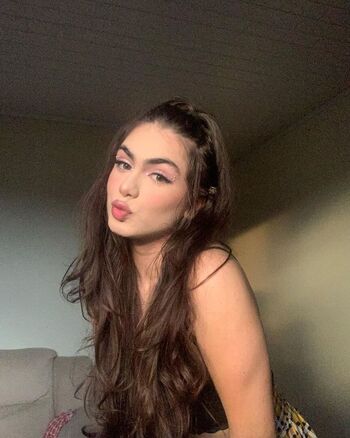 Ellie alien/ leaked private content