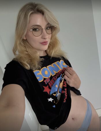 Agathe auproux/ leaked private content