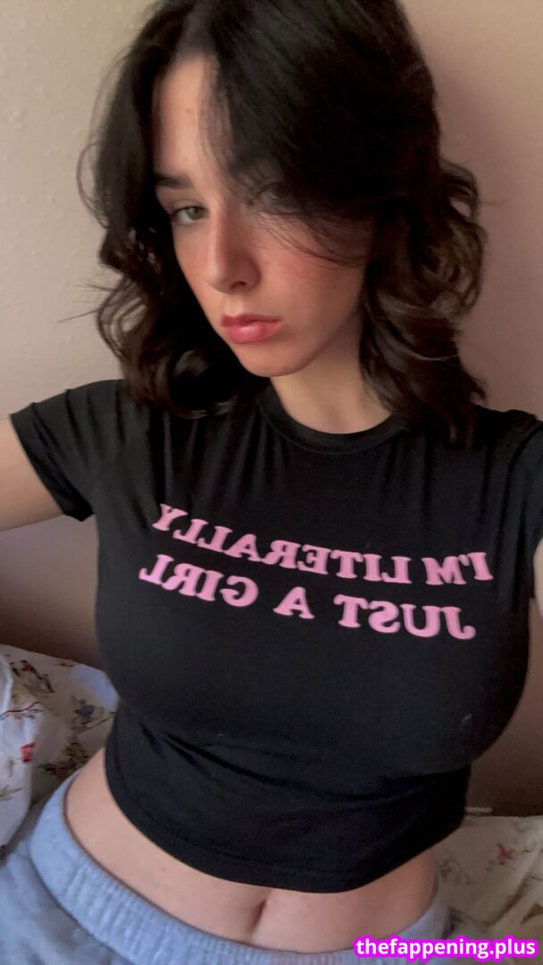 Carleybee leaked private content