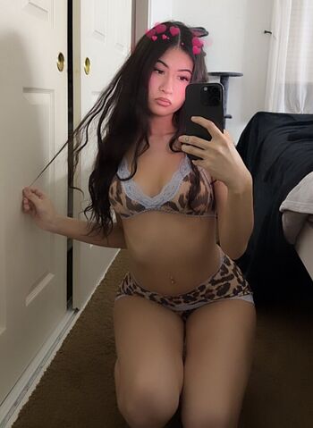 Sexylexi page leaked private content