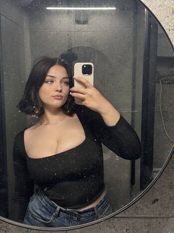 Agathe auproux/ leaked private content