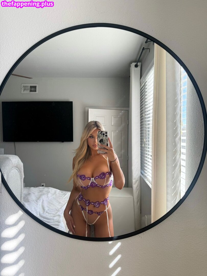 Freshmanevasky page leaked private content