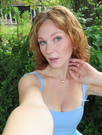 Julia logan/ leaked private content