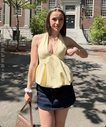 Intoxikaite/ leaked private content