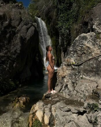 Haesicks / leaked private content