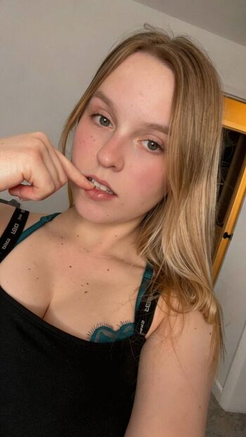 Noemi demeter leaked private content