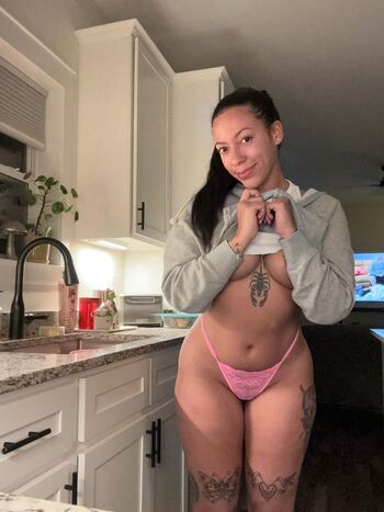 Willowandherbooty leaked private content