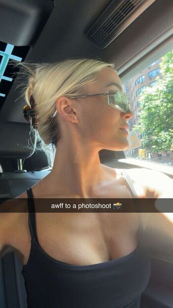 Julia logan/ leaked private content