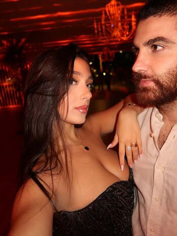 Emily ostafew/ leaked private content