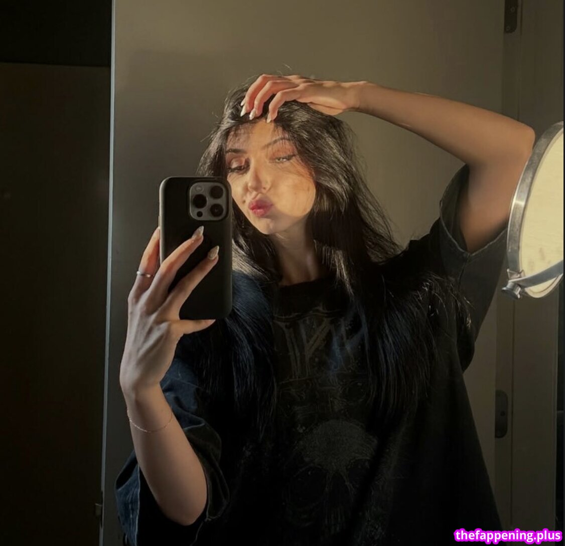 Claudianne leaked private content