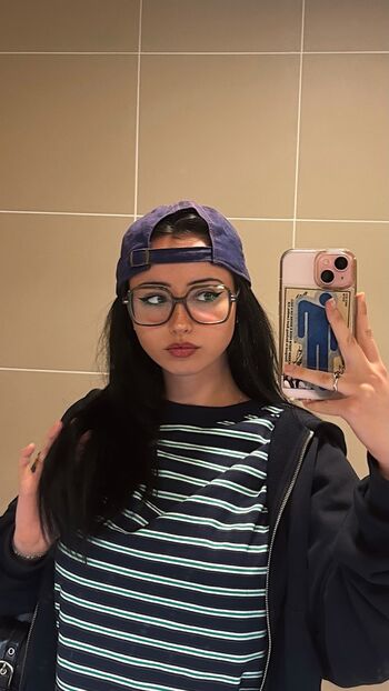 Thiccivelvet/ leaked private content