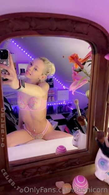 Legalizeitlala/ leaked private content