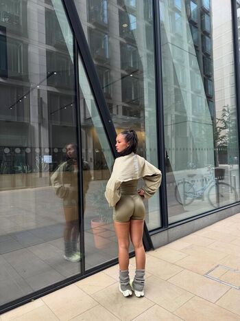 Karishamr page leaked private content