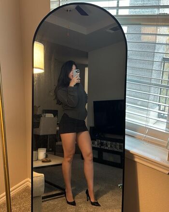 Mishamai/ leaked private content