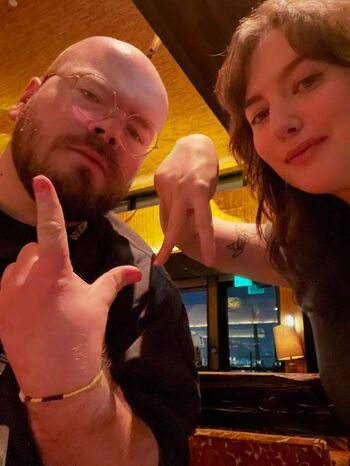 Momorianyan/ leaked private content