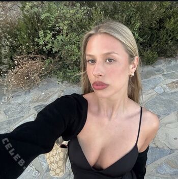 Rachel morley/ leaked private content