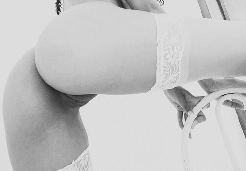 Kaitlinshee/ leaked private content