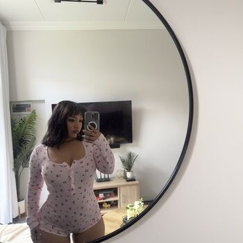 Lucyalexandra page leaked private content