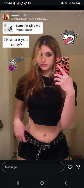 Luweazl leaked private content