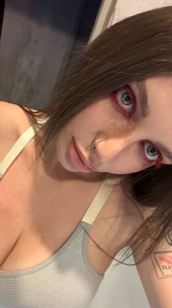 Feetofpenny leaked private content