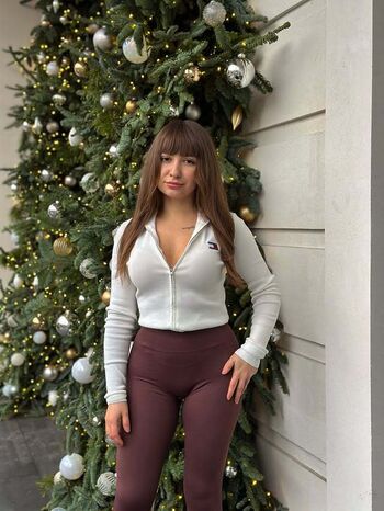 Emilie de ravin fappening leaked private content