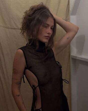 Vivien esc onlyfans leaked private content