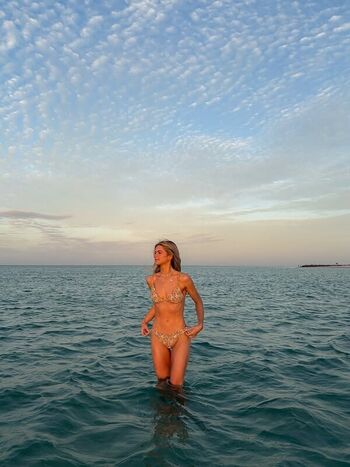 Annadelos/ leaked private content