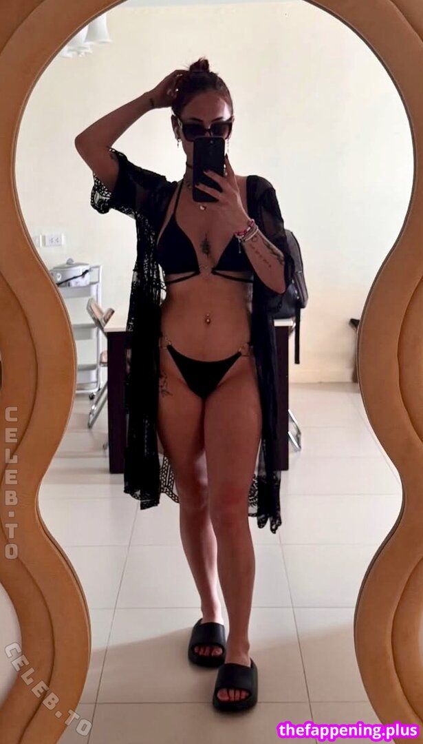 Maelie vhd/ leaked private content