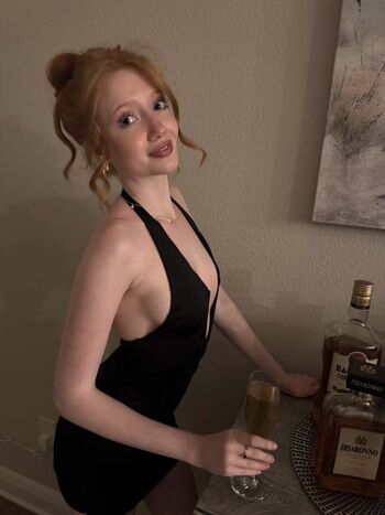 Irina shayk/ leaked private content