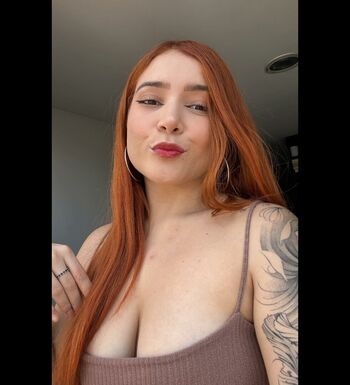 Karlardz leaked private content