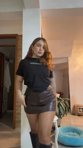Anuschka van lent leaked private content