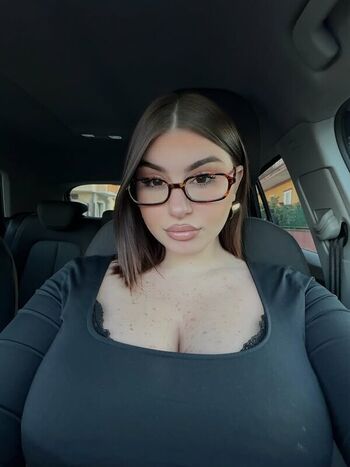 Jazzyguns leaked private content