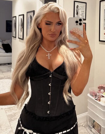 Felicia hofner/ leaked private content