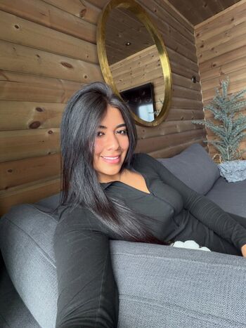 Irlupdog page leaked private content