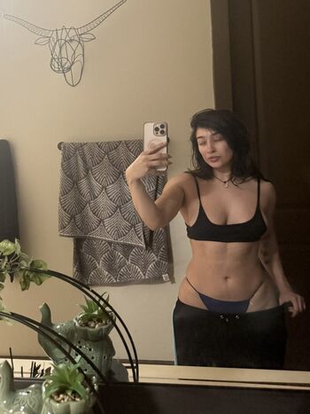 Haesicks / leaked private content