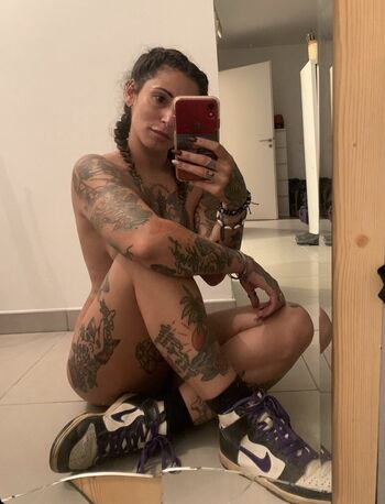 Lapatronaz nude leaked private content