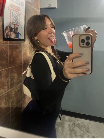Haesicks / leaked private content