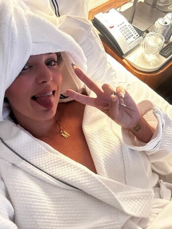 Haesicks / leaked private content