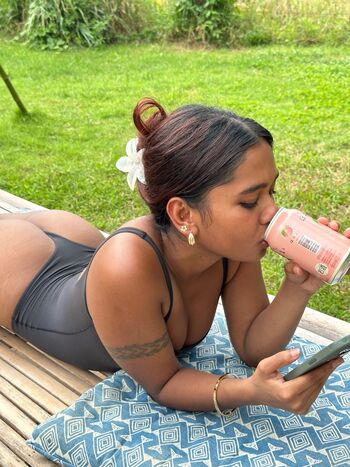 Slayeas nudogram leaked private content