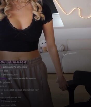 Ilamos asmr/ leaked private content