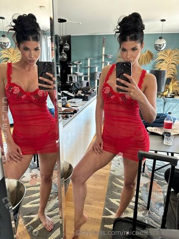 Julia logan/ leaked private content