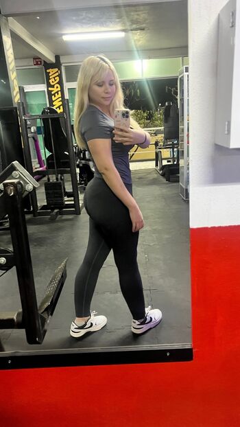 Romysbasics only fans leaked private content