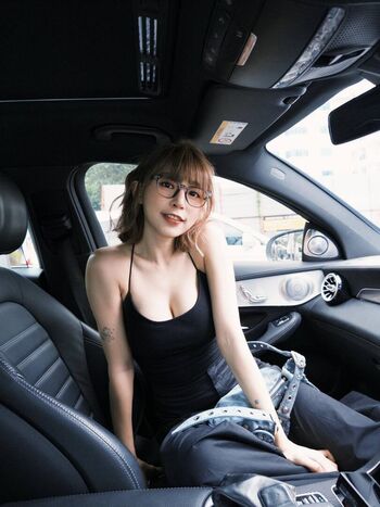 Magdushya/ leaked private content
